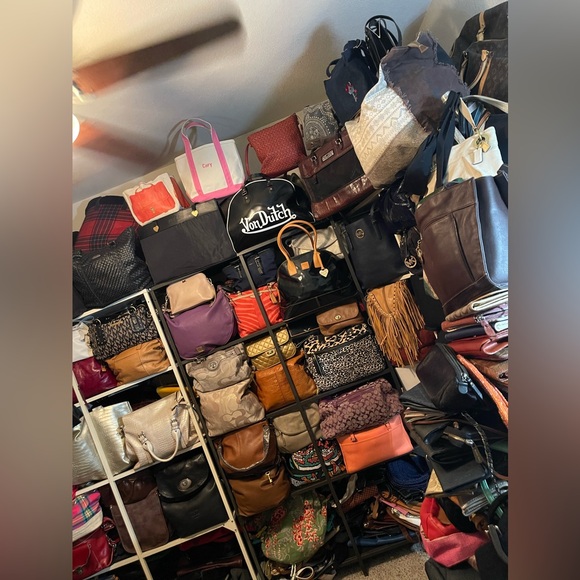 Bags - Picture 6 of 8